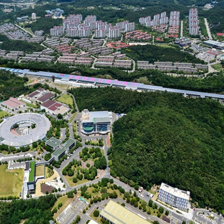 Free-electron x-ray laser facility at Pohang(Pal-XFEL)