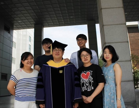 Dr. Yoo Soo Yi. Graduation Ceremony